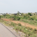 Terrain approuvé de 590 m² à vendre à Daloa Balouzon, idéal pour votre projet de construction.